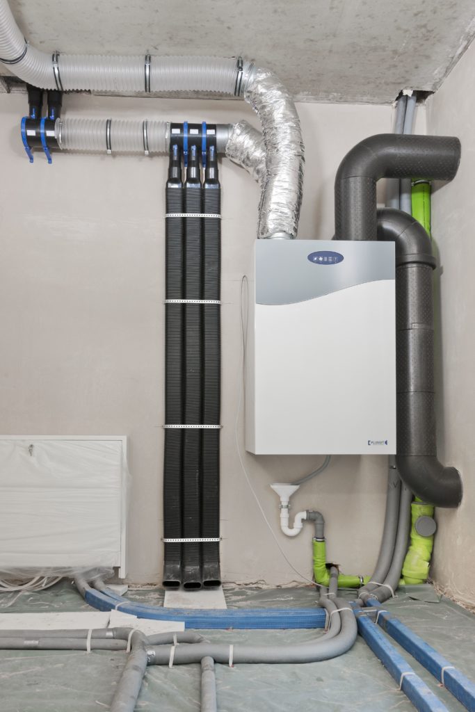 Zentrale Wohnraumlüftung - Badsanierung, Heizung und Lüftung: Firma